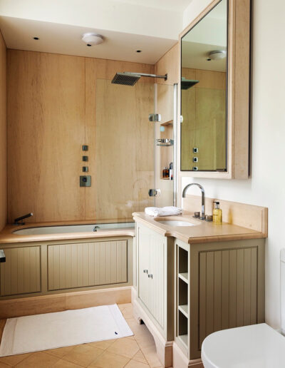 Moleanos limestone bathroom vanity and bath Chelsea Flood Street London Marble Bros LTD